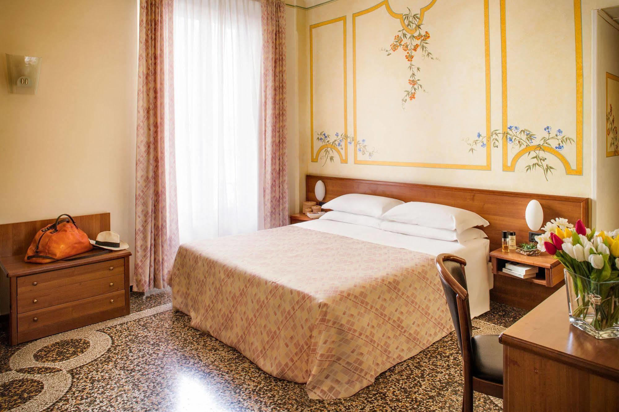 Hotel Riviera Rapallo Kültér fotó